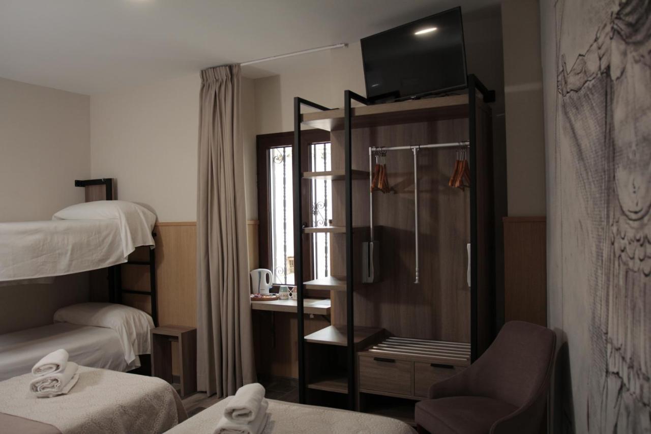 Hospedium Dlj Hostal Tematico Desde La Juderia Arjona Zewnętrze zdjęcie