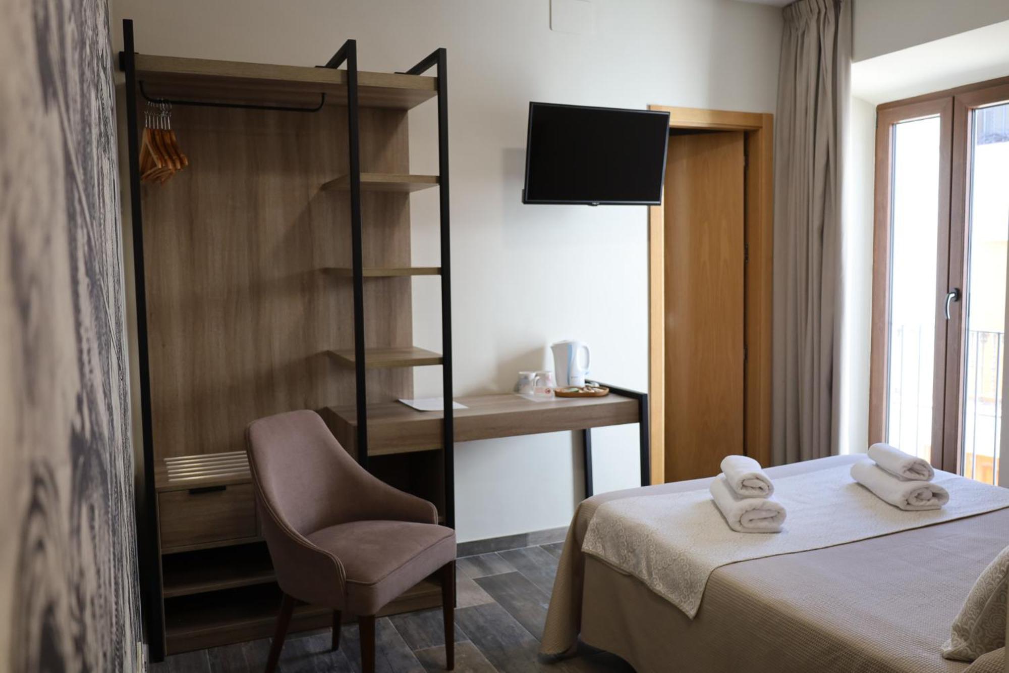 Hospedium Dlj Hostal Tematico Desde La Juderia Arjona Zewnętrze zdjęcie