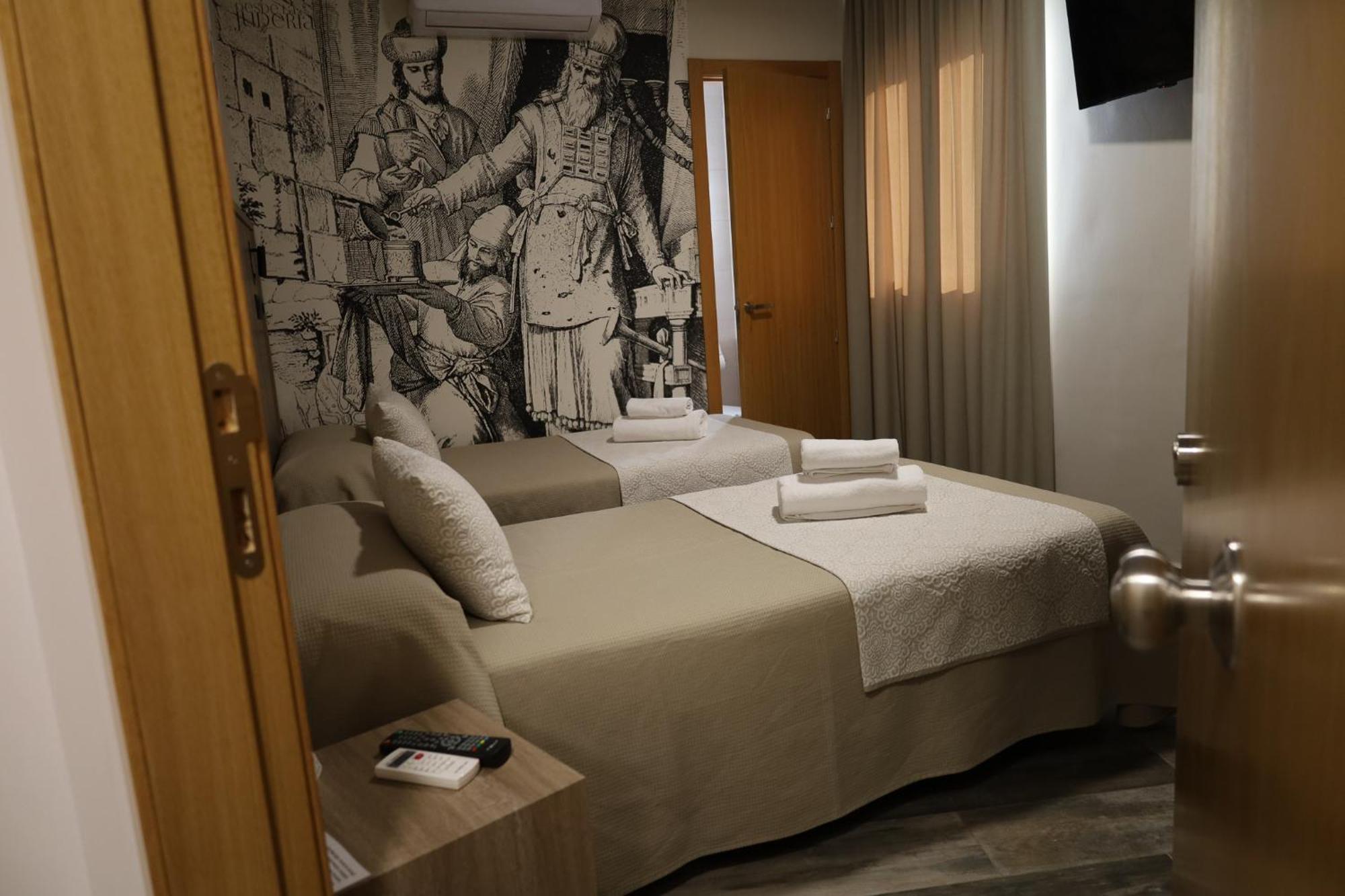 Hospedium Dlj Hostal Tematico Desde La Juderia Arjona Zewnętrze zdjęcie